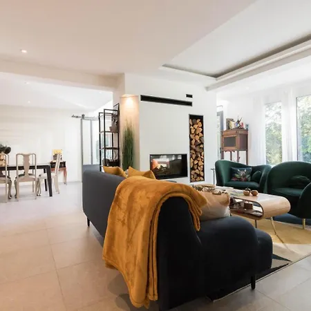 La Sauziere Hébergement de vacances *